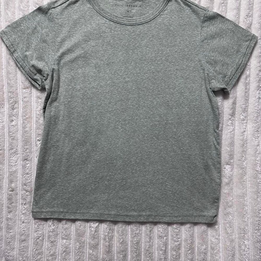 Free-assembly Women's Grey and Green Crop-top